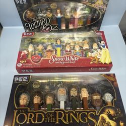 Pez Limited Edition Lord Of The Rings/ The Wizard Of Oz & Snow White 