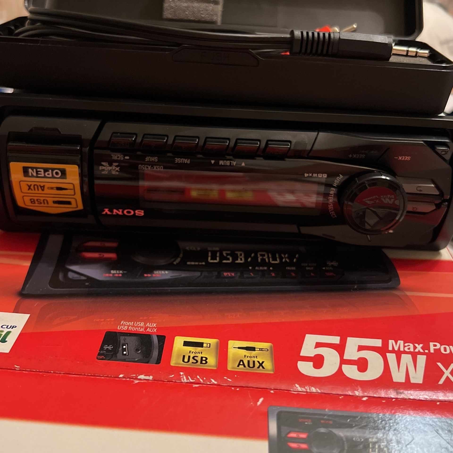 FM/AM Digital Media Player