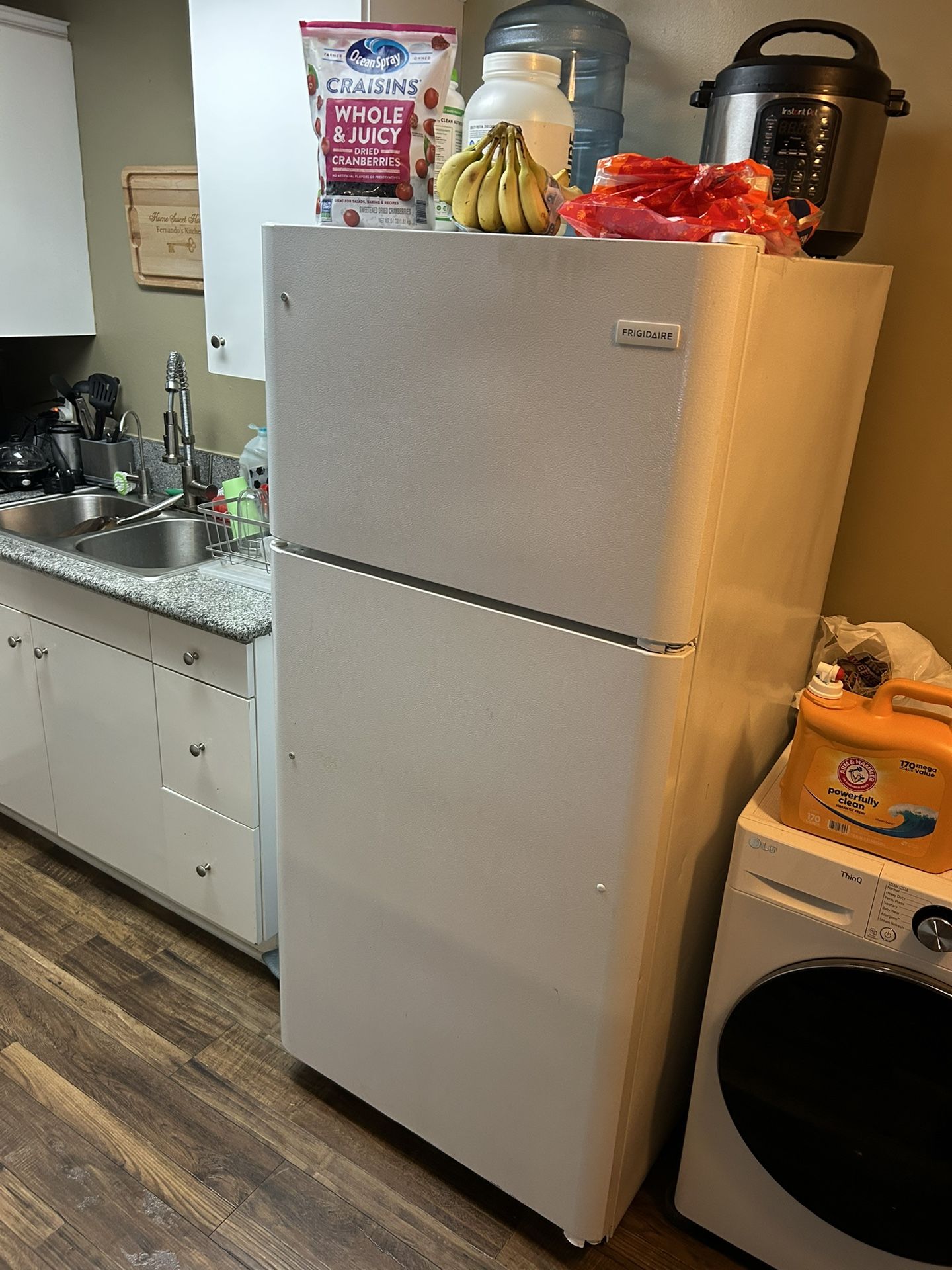 Frigidaire Refrigerator