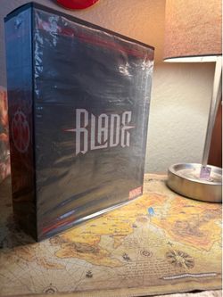 MEZCO ONE 12 : Blade