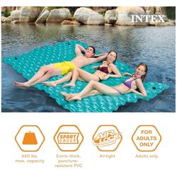 Intex Giant water mat/float 