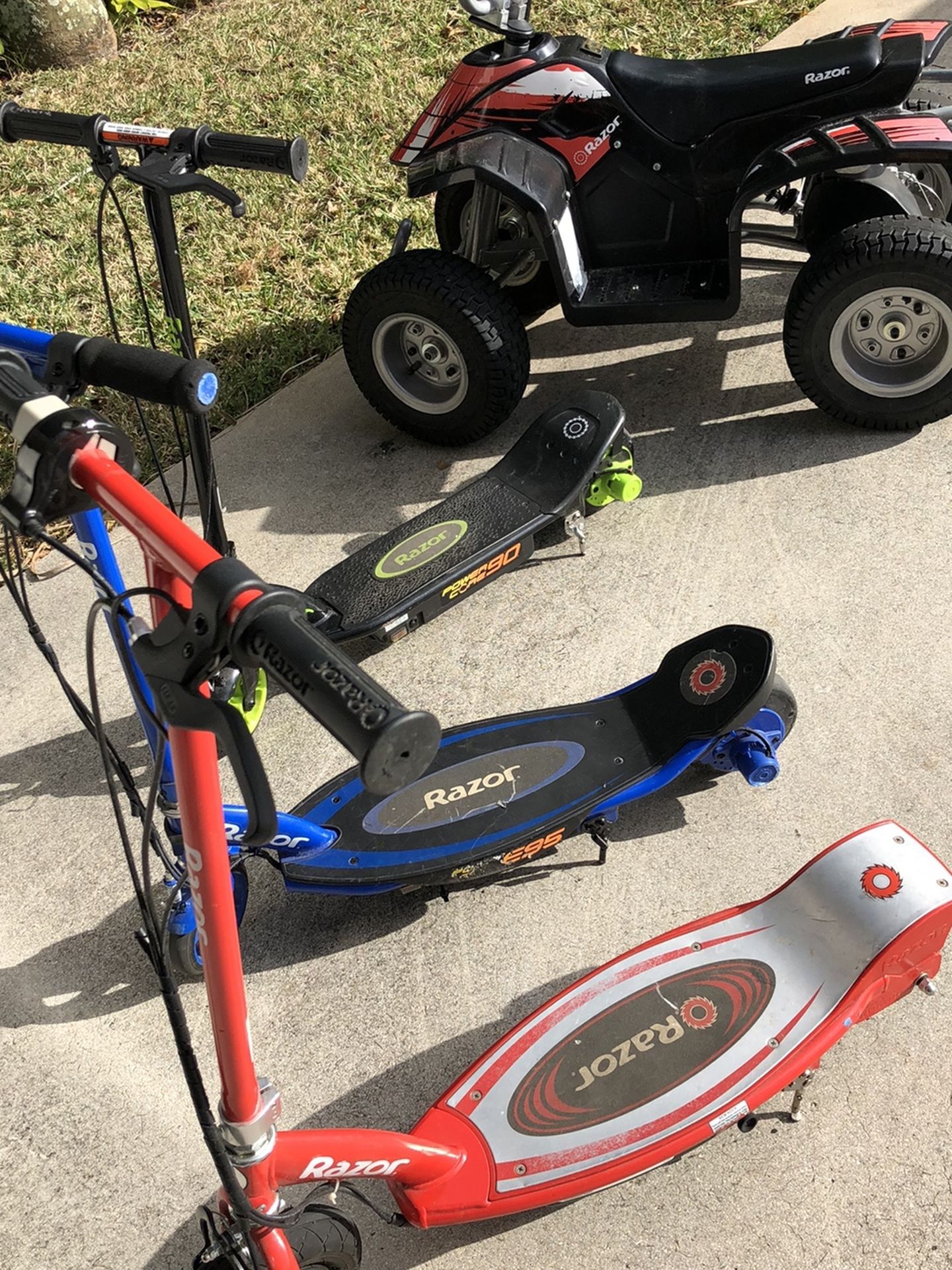 RAZOR ELECTRIC SCOOTERS (3) AND 4 WHEELER