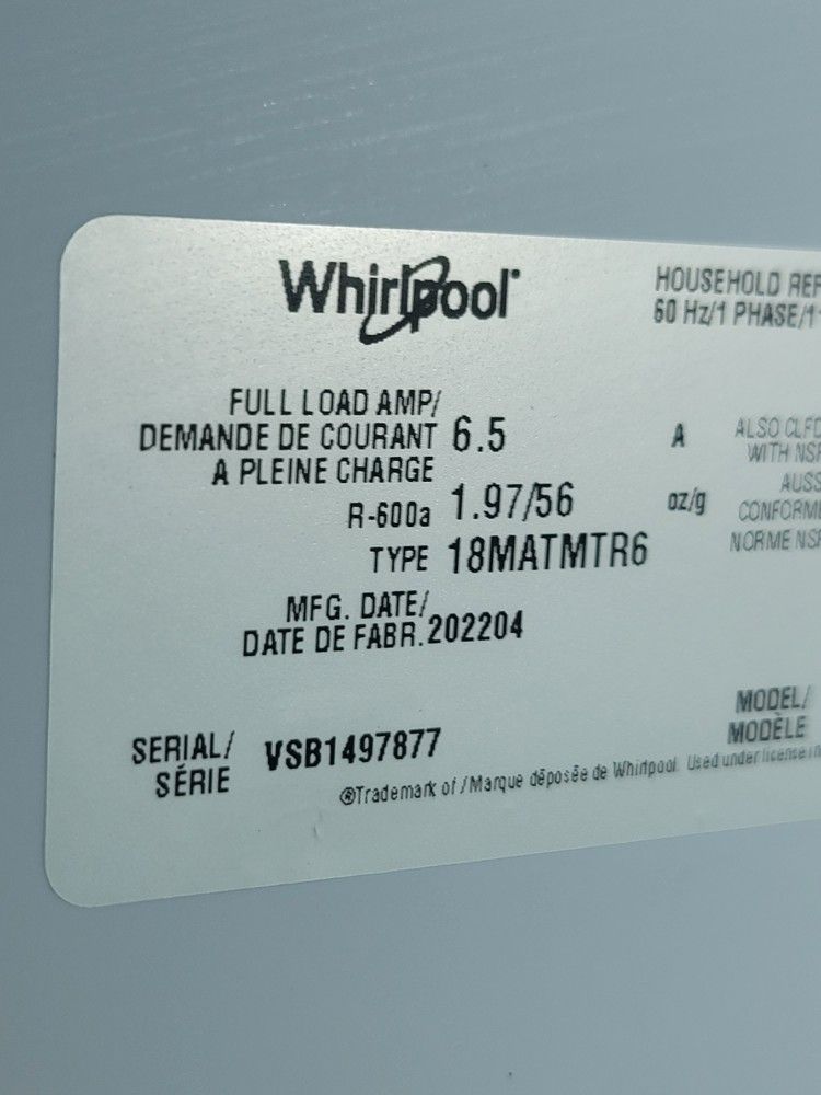 Like New 2022 Whirlpool 18cu Ft Stainless Steel Top 28X28X67