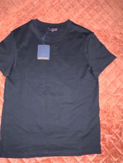 “Authentic Louis Vuitton Black Embossed LV T-Shirt Men’s Small w/ Tag (can go lower on the price)
