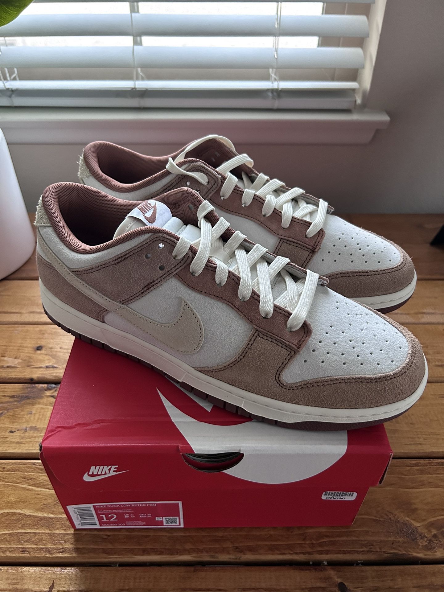 Nike Dunk Low PRM Medium Curry