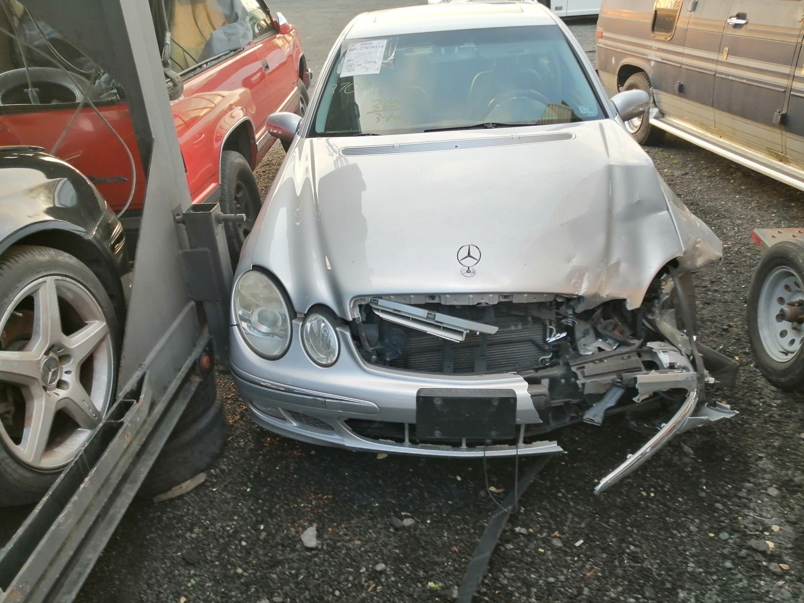 06 Mercedes e350 for parts what part you need