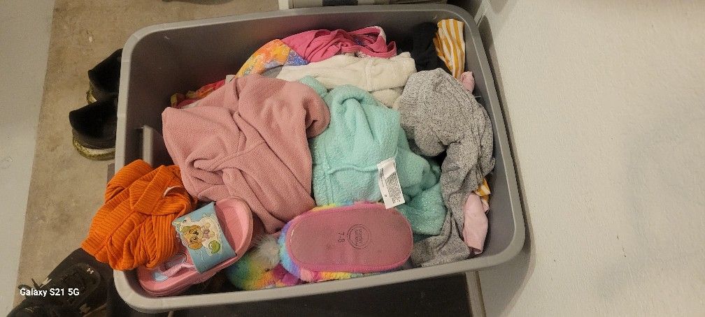 Kids Toys And Girls Clothes