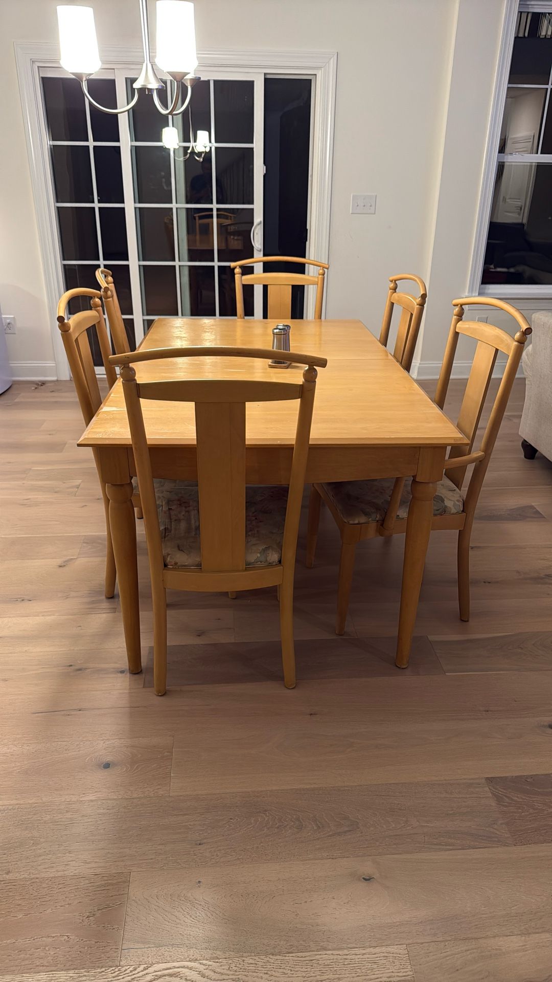 Dining Table With 6 Chairs