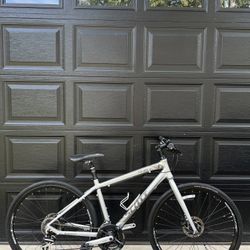 Scott Sub 45 Hybrid Bike 