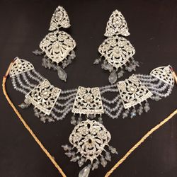 Indian Jewelery Set