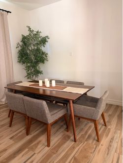 Dining room set