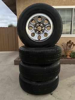 Tires with rims