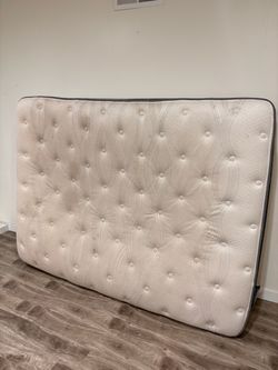 queen mattress