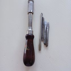 VINTAGE SPIRAL RATCHET SCREWDRIVER