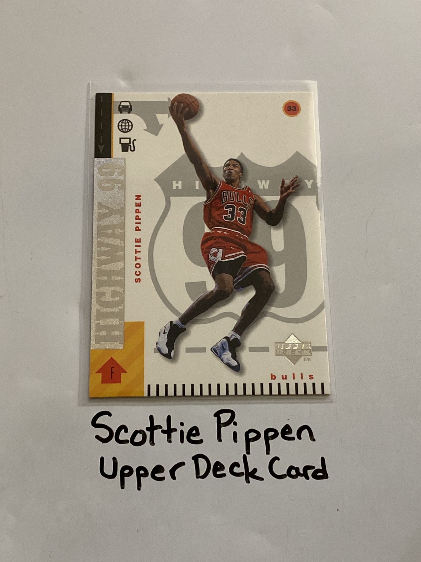 Scottie Pippen Chicago Bulls Hall of Fame Forward Upper Deck Card. 