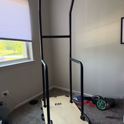 Pull Up Bar