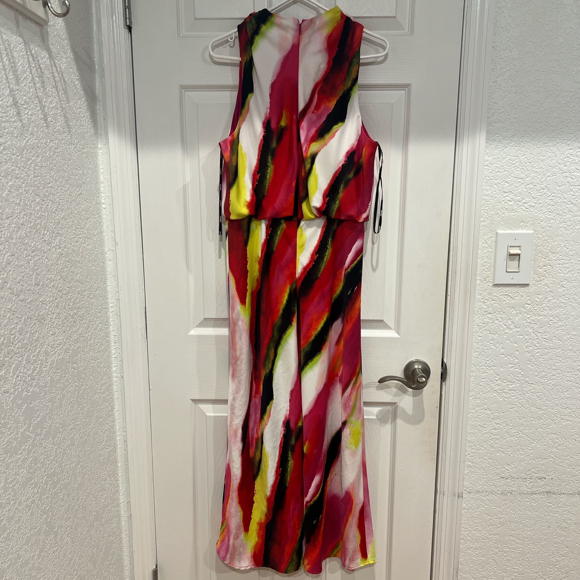 DKNY Dress beautiful Colors!