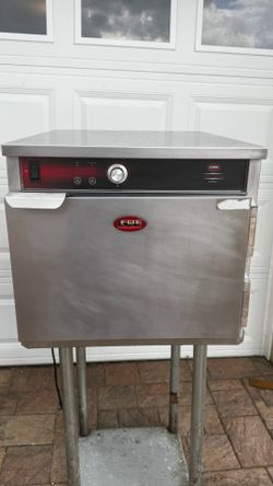 FWE HLC-3, Countertop Insulated Heated Holding Cabinet, 1 Solid Door, 3 Pan 