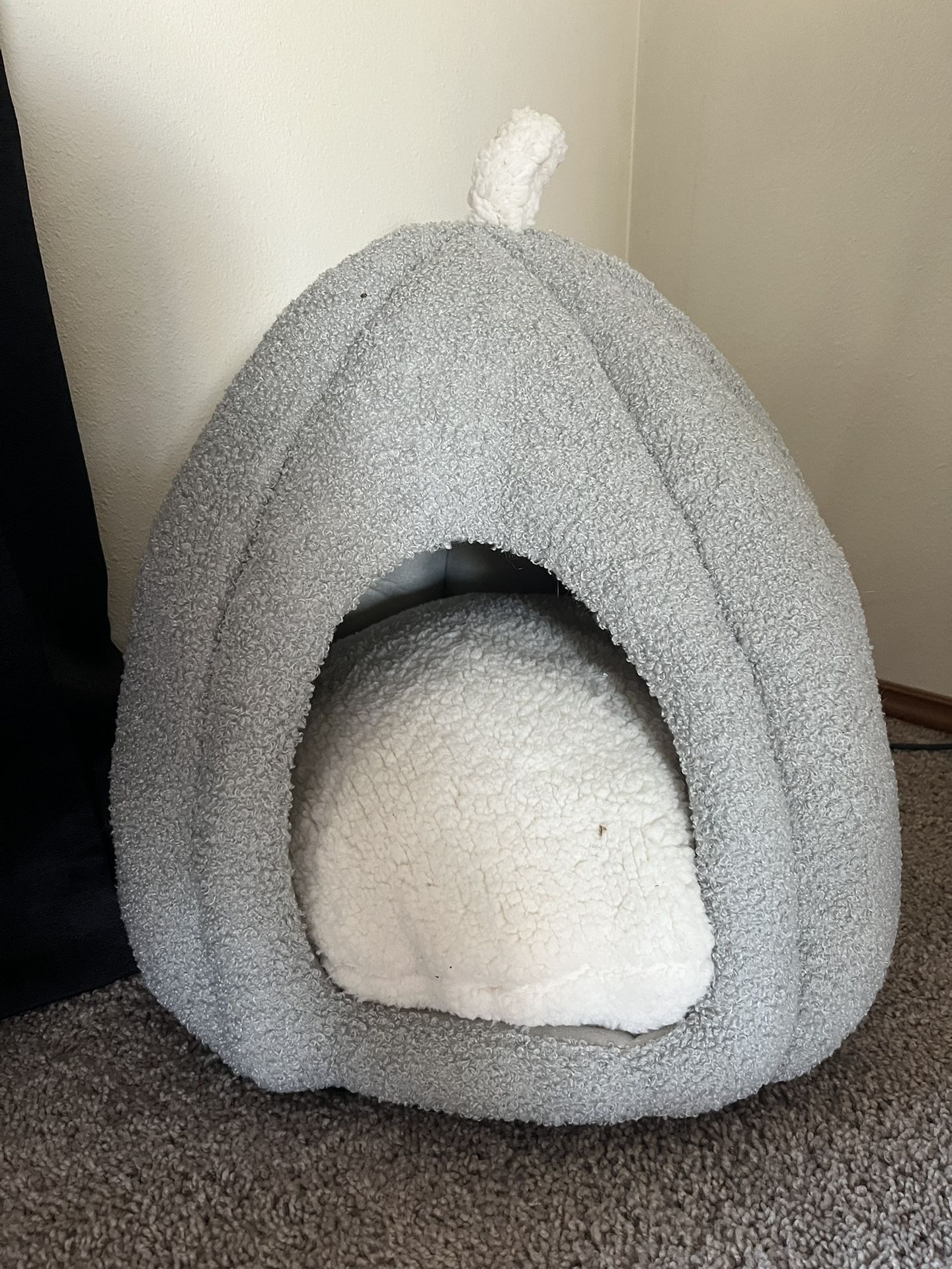Cat Abode