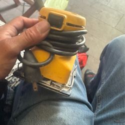Dewalt sander