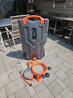 Rhino R V waste tank honey pot