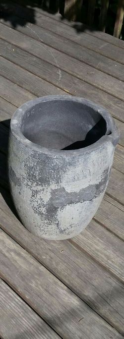 Large Furnace Casting Foundry Crucible 18" tall