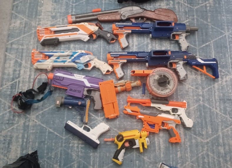 Nerf Gun Lot