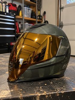 ICON Airflite Battlescar 2 Motorcycle Helmet Medium Green Camo Gold Shield