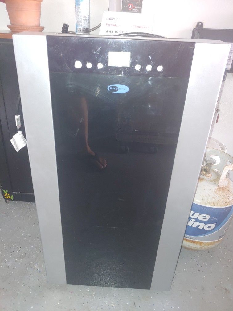 2 Like New Whynter 14S 140000 BTU's AC Units