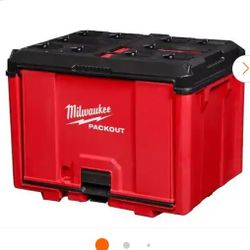 Milwaukee PACKOUT Cabinet