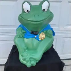 Large Frog Statue