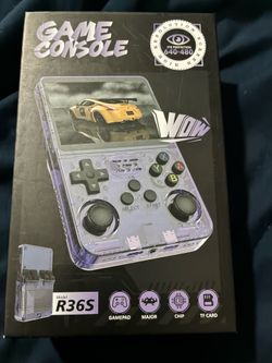 R36S game console retro clone of game boy