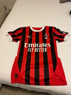 AC Milan Pulisic jersey, size men’s small