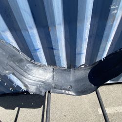 2016,2017,2018,2019,2020,2021,2022,2023 Toyota Tacoma Rear Left Side Fender Liner