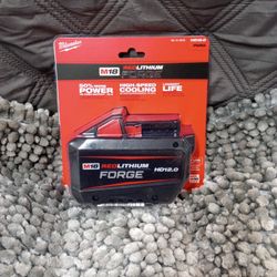 Milwaukee M18 RED FORGE  HD12,0