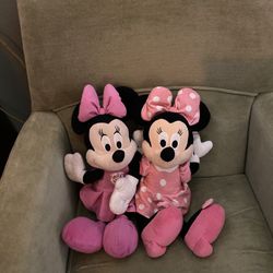 Classic Disney Plush Minnie Mouse Dolls