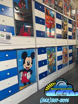 Mickey Mouse closet wardrobe dresser ropero armoire Nuevo