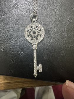 Silver 925 Necklace With Key Diamond Pendent