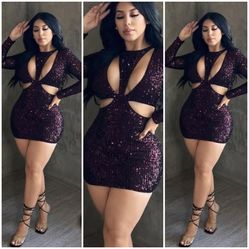 MAGENTA ELEGANT DRESS