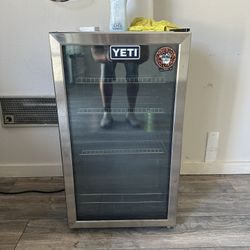 Mini Fridge $120 OBO