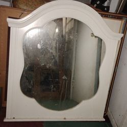 Lucida white mirror from homelegance