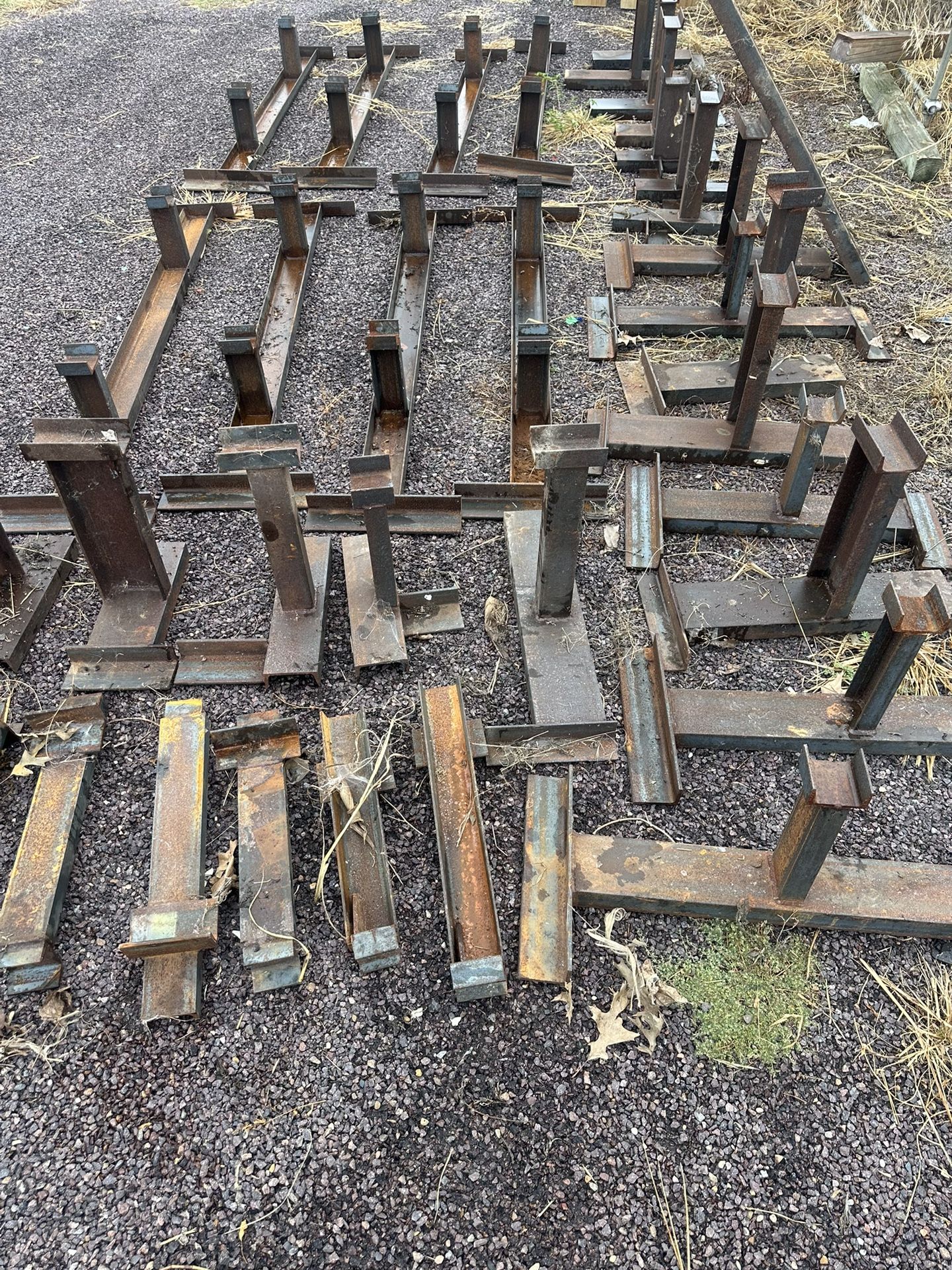 Steel Stands/Lifts