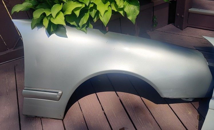 97-04 Mercedes Benz - Silver Front Quarter Fender Right W210 E320 E430 E55