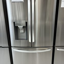 LG LHFS28XBS Ultra Large 28 cu. ft. 3-Door French Door Refrigerator