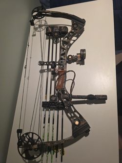 Mathews Switchback XT Solo Cam Compound Bow - Left Handed (70 lb)