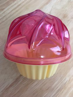 Cupcake Holder