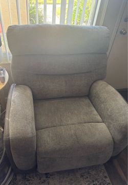 Electric recliner