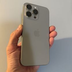 iPhone 15 Pro Max 256GB – Natural Titanium (Pristine, 100% Battery, Extras Included)