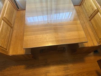 Solid Wood Nook with glass cover