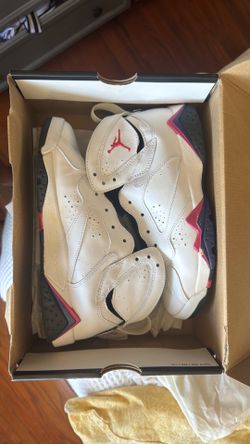 Nike Air Jordans 7 Retro Fire berry  7y